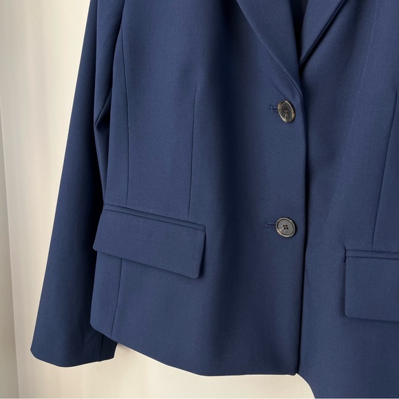 NWT Ann Taylor Womens 16 Navy The Shorter Two Button Blazer Bi-Stretch Academia - Picture 8 of 15